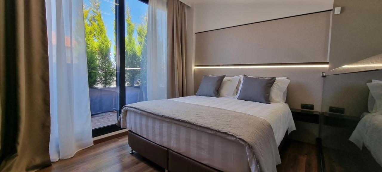 Luxsuites Ofrínion Zewnętrze zdjęcie