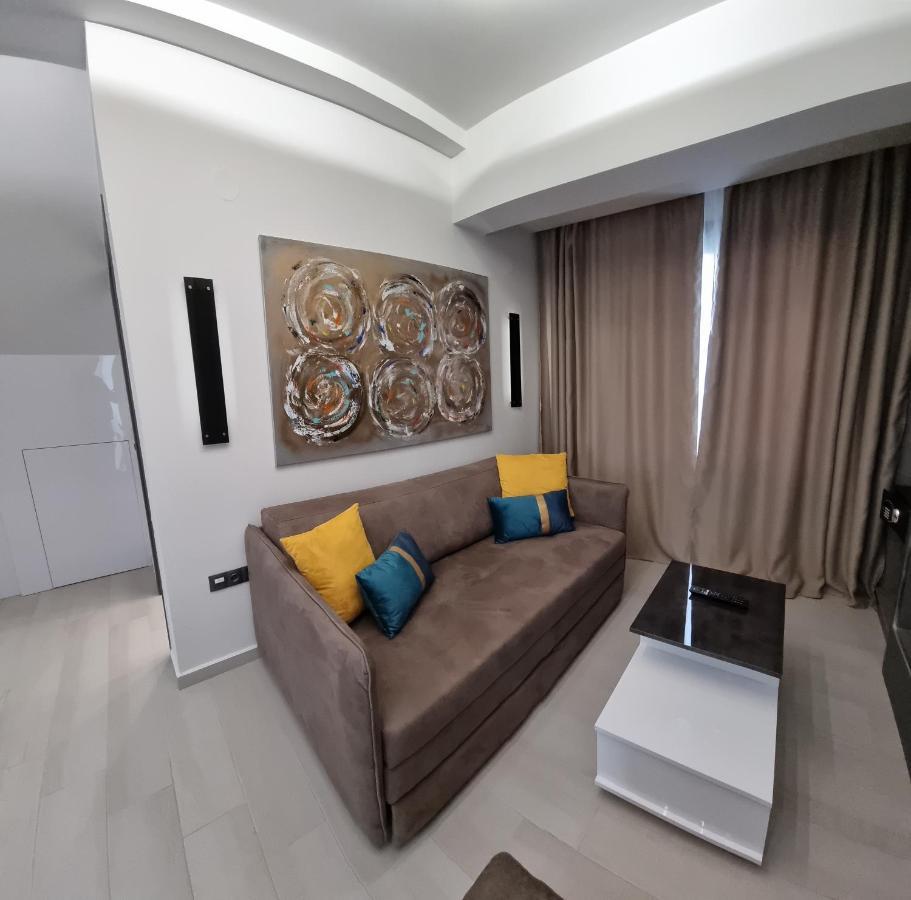 Luxsuites Ofrínion Zewnętrze zdjęcie