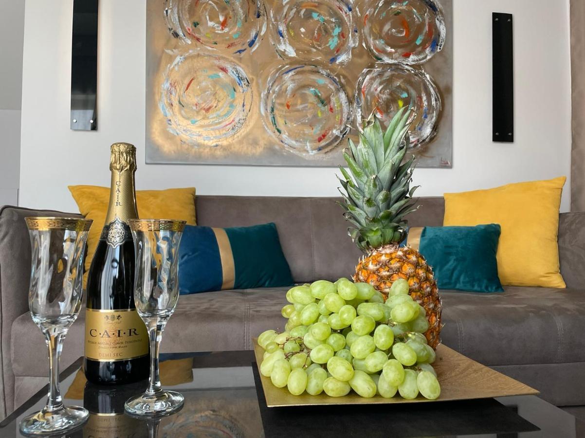 Luxsuites Ofrínion Zewnętrze zdjęcie